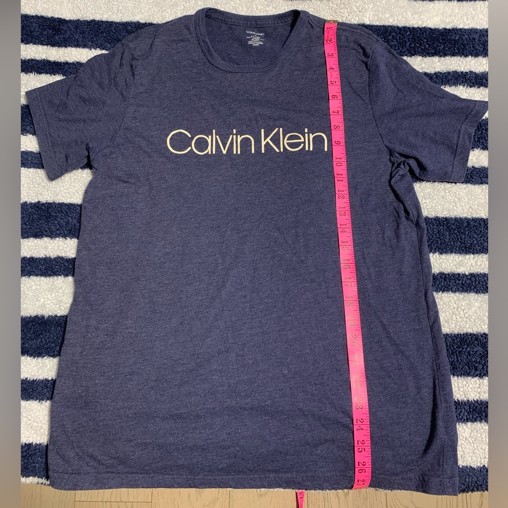 Calvin Klein Mens Navy T-Shirt Size Medium